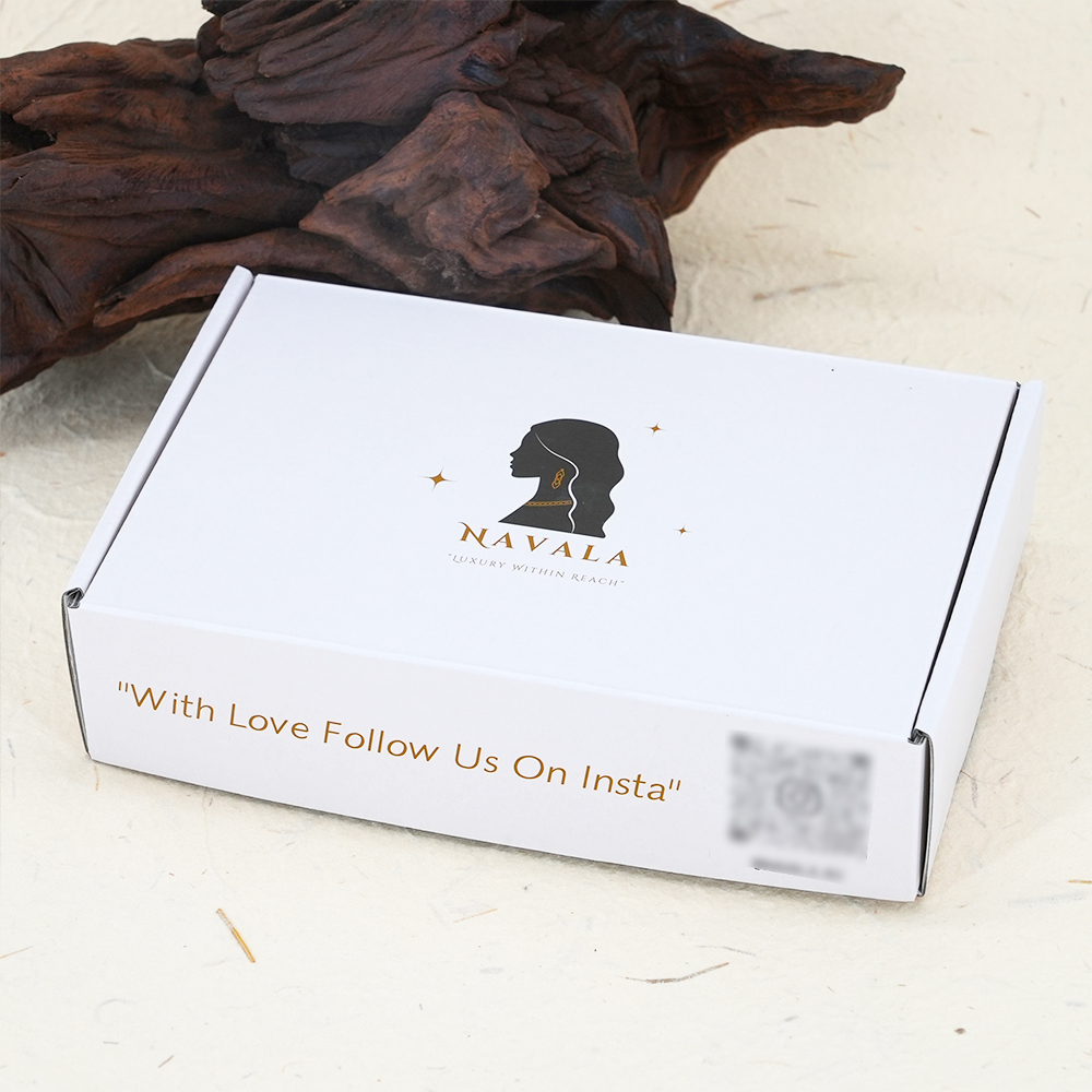Cloth packaging box