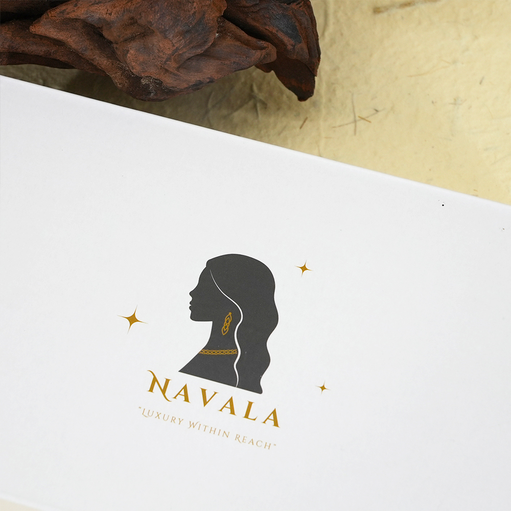 Cloth packaging box
