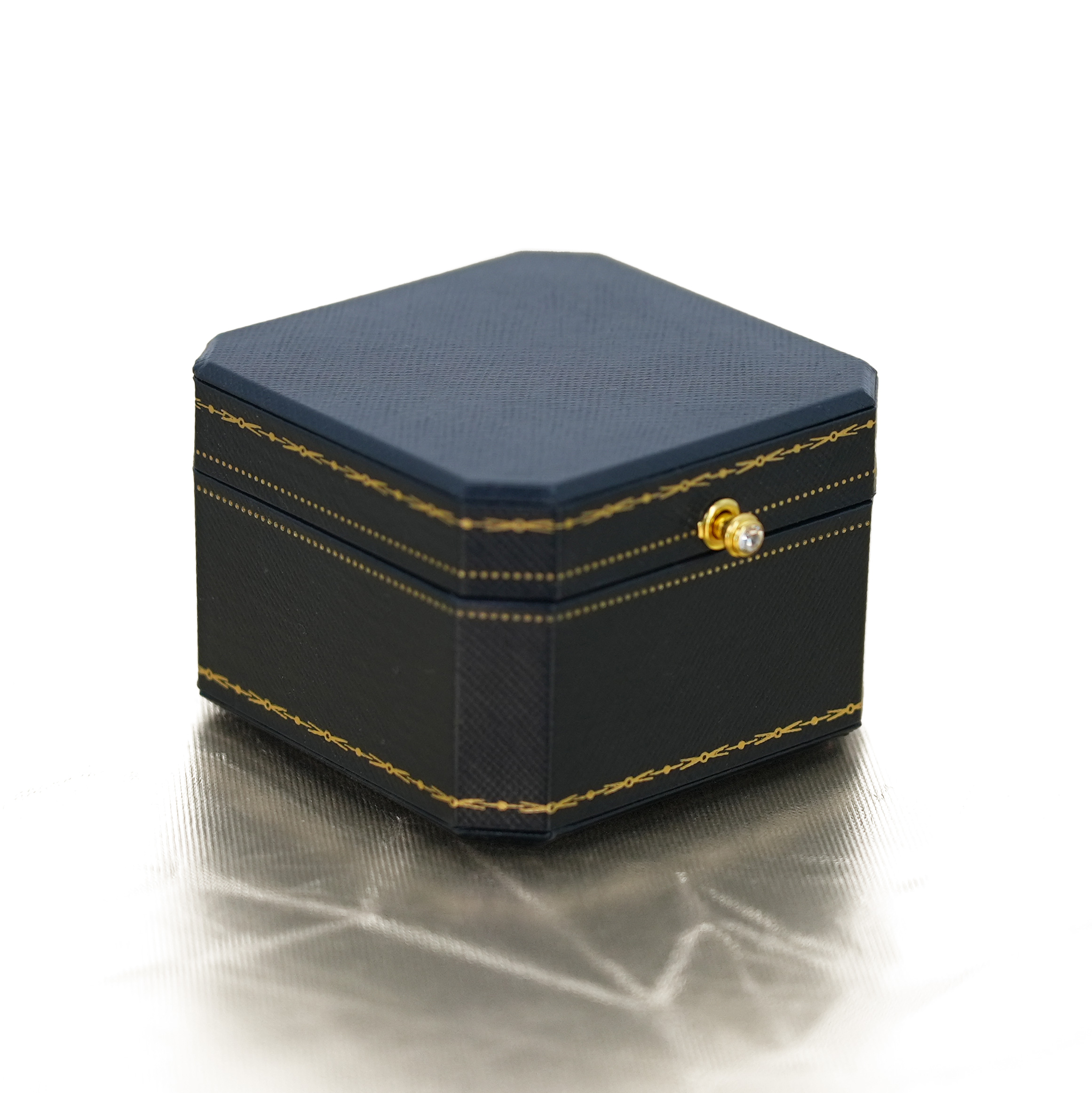 Jewelry packaging box
