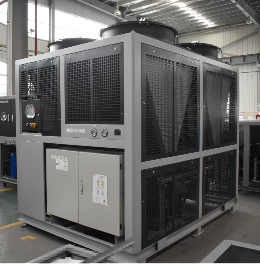 Air cooled screw chiller--AC-340AS cooling capacity is 312KW
