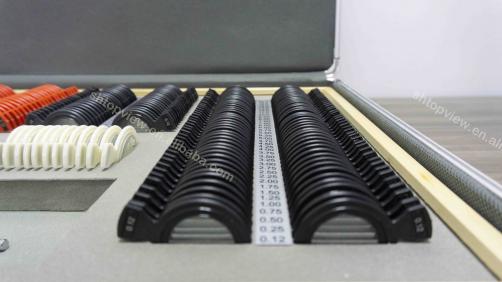 232SL B Trial lens set box  Aluminum suitcase, leather suitcase