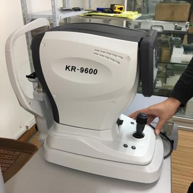 KR-9600 auto refractor