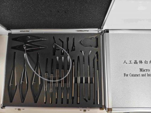 21-piece Instrument Set for Microscopic Surgery of Cataract with Intraocular Lens