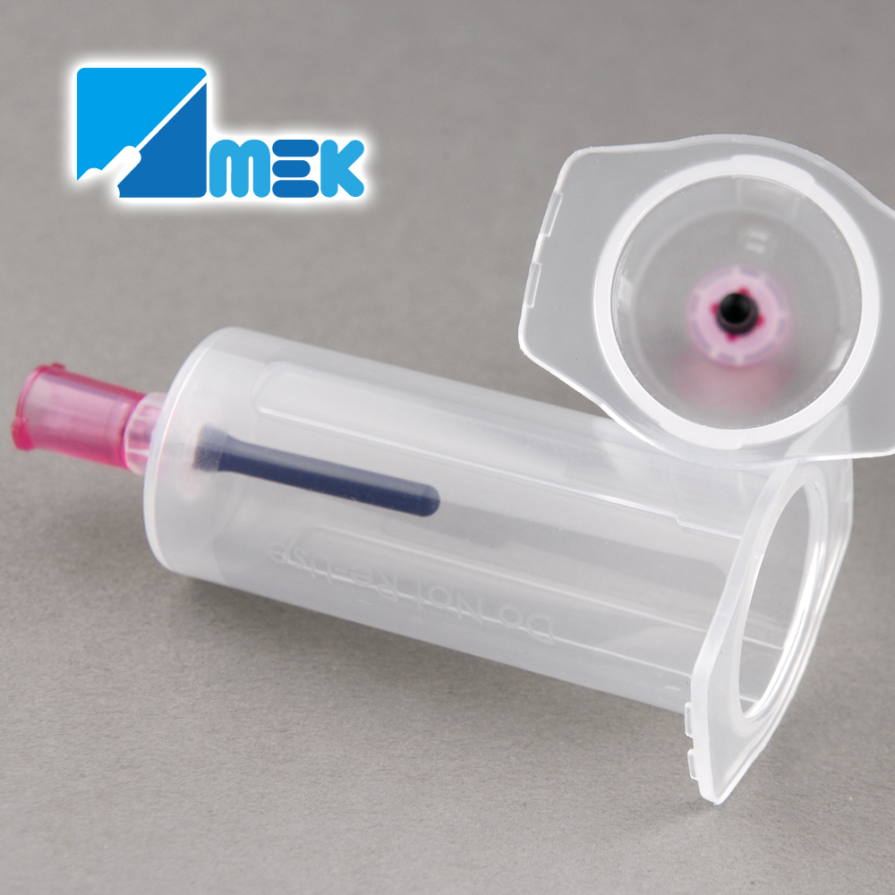 Female luer adapter with holder LH002