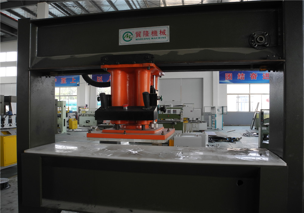 Popular Like Atom Hydraulic Travelling Head Cutting Press Machine at