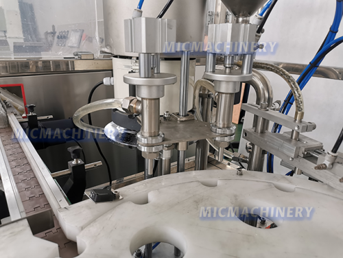 Vial Filling And Capping Machine ( 20-40 Bottles/min )