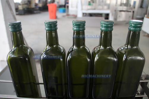Bottle Capping Machine