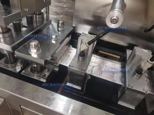 MIC-DPP-80 Blister Packing Machine (10-40 t//min)