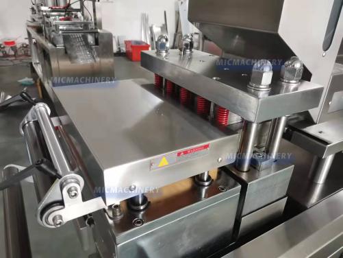 MIC-DPP-260 Blister Packaging Machine (10-50 t//min)