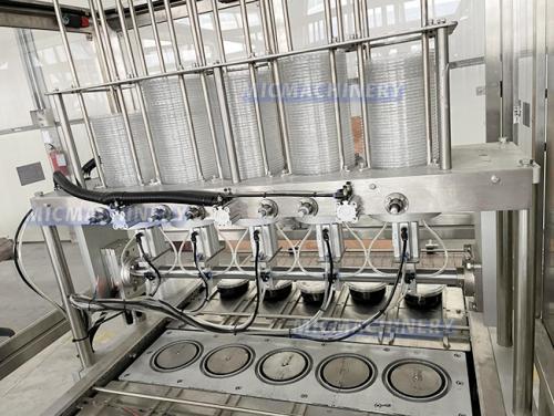 Yogurt Filling Machine (Speed 30-35 Cups/min )