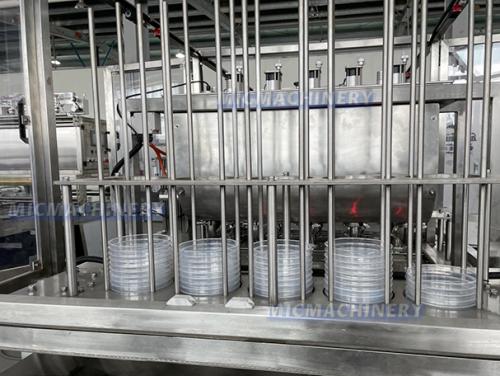 Yogurt Filling Machine (Speed 30-35 Cups/min )