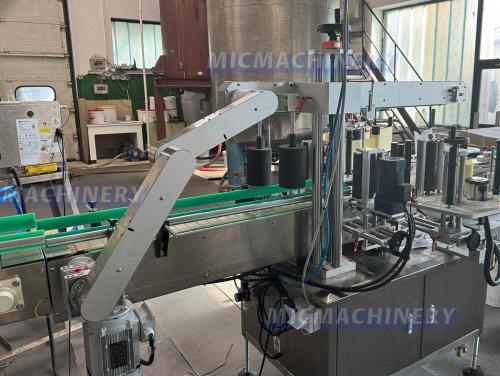 MIC Double Side Labeller