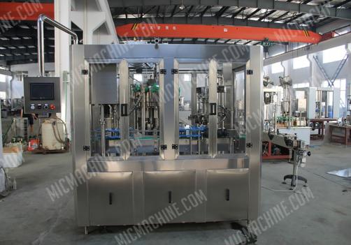 Gas Drink Filling Machine ( Soft drinks, Beer, Cola, Wine and other beverages containing gas )