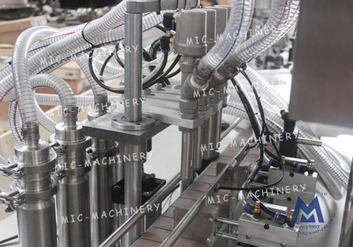 Syrup Filling Capping Machine ( Oral liquid )