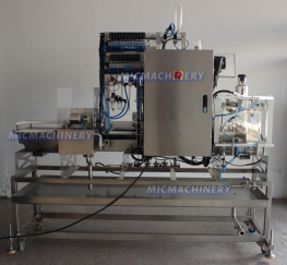 MIC Automatic mobile portable Linear Carbonated Beverage Filler(1000-1500CPH)
