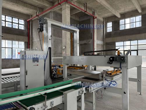 Case Palletizing Robot
