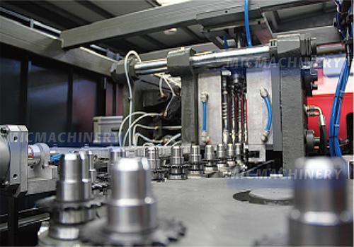 MIC-0.8L-4500A Bottle Blow Molding Machine