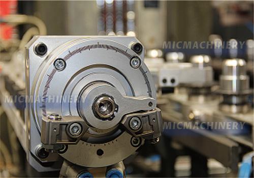 MIC-0.8L-4500A Bottle Blow Molding Machine