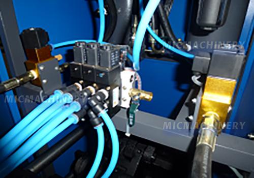 MIC-8Y Semi Automatic Pet Blowing Machine