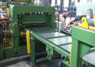 High Precision Metal Sheet Flying Cut to length line