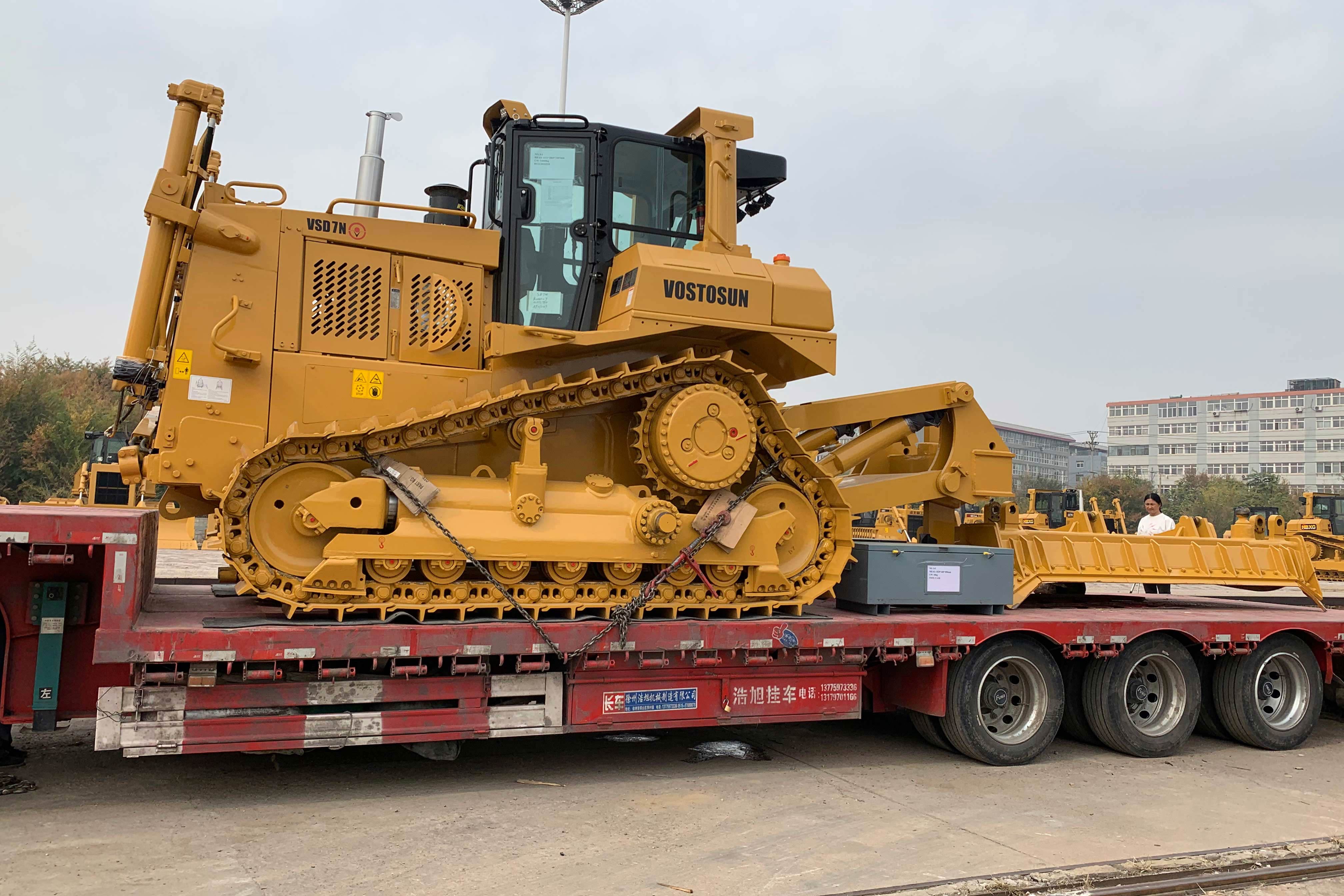 On October 20, 2020, VOSTOSUN’s bulldozer VSD7N began to be transported to Russia