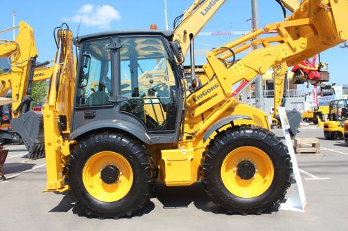 BACKHOE LOADER CLG777A_S