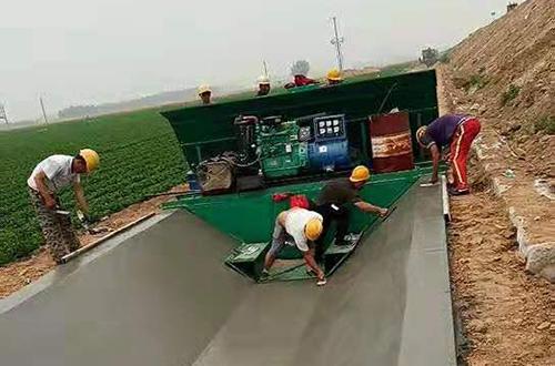 Trapezoid shape Ditch forming machine