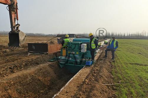Trapezoid shape Canal forming machine