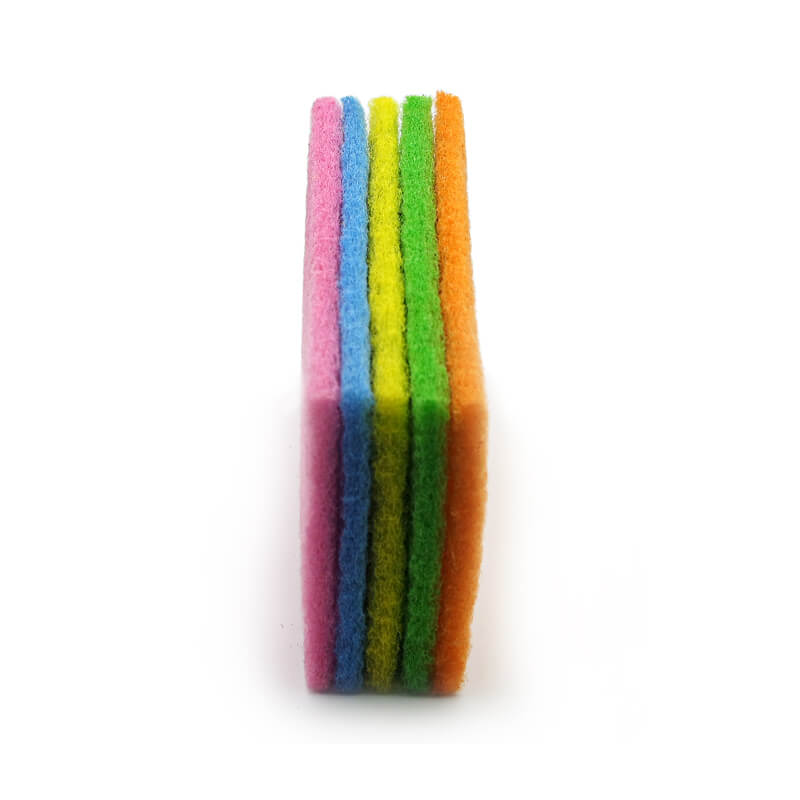 Non-scratch scouring pads