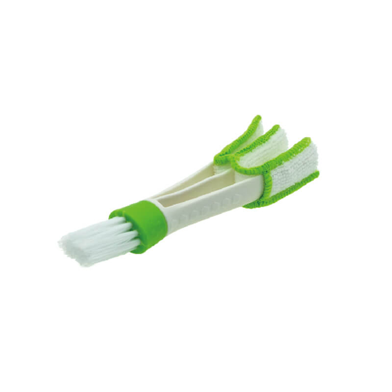 Air out cleaning brush
