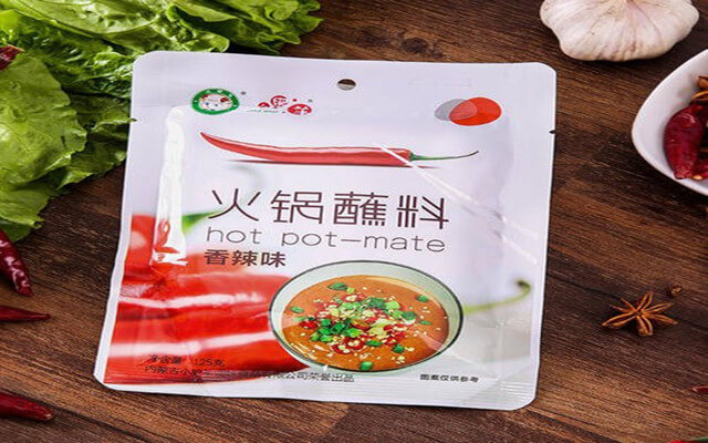 Pre-made pouch hotpot material packing machine makes hotpot industry develop better