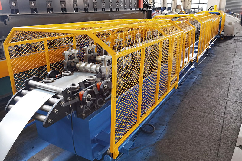LINBAY-Exportación de la máquina perfiladora para marcos de puertas de acero galvanizado a Filipinas