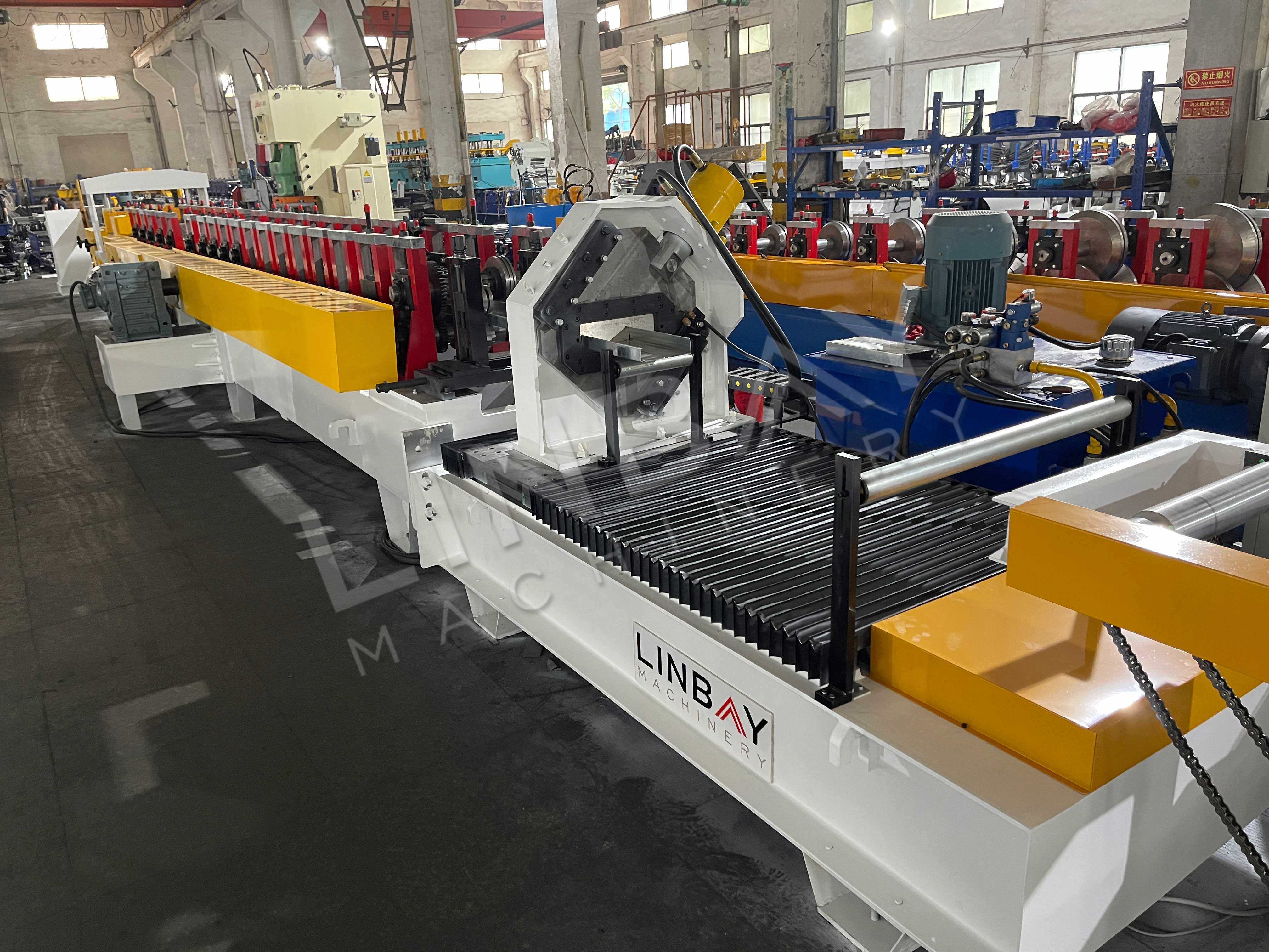 LINBAY-Exportar la Máquina Perfiladora de Racks Industriales a Vietnam