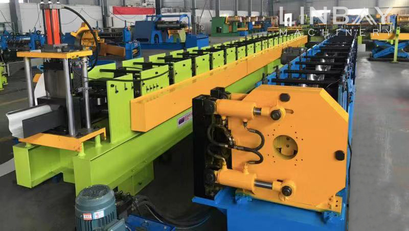 Perfiladora de Canaletas para Techos
