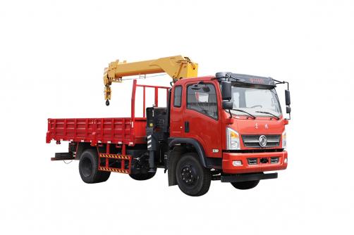 6300KG truck mounted crane with cargo body