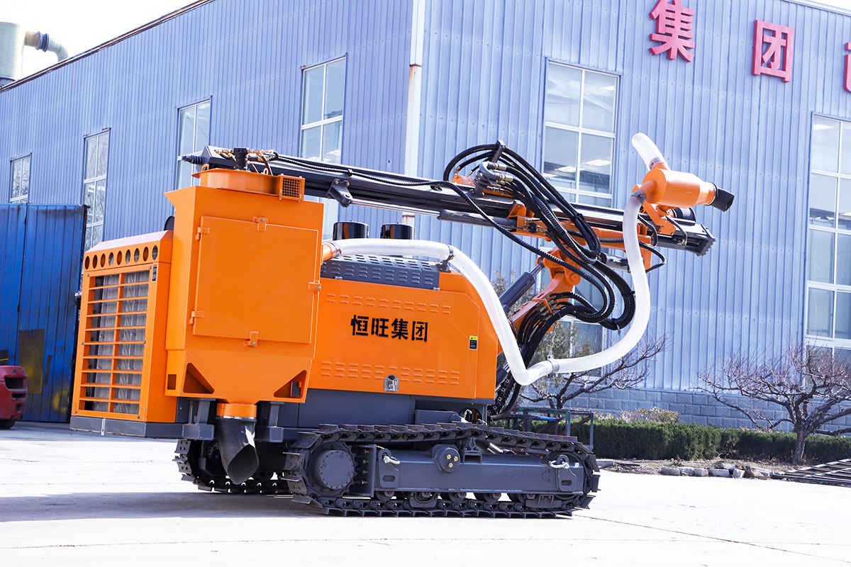 HW921T Integrated DTH Surface Drill Rig