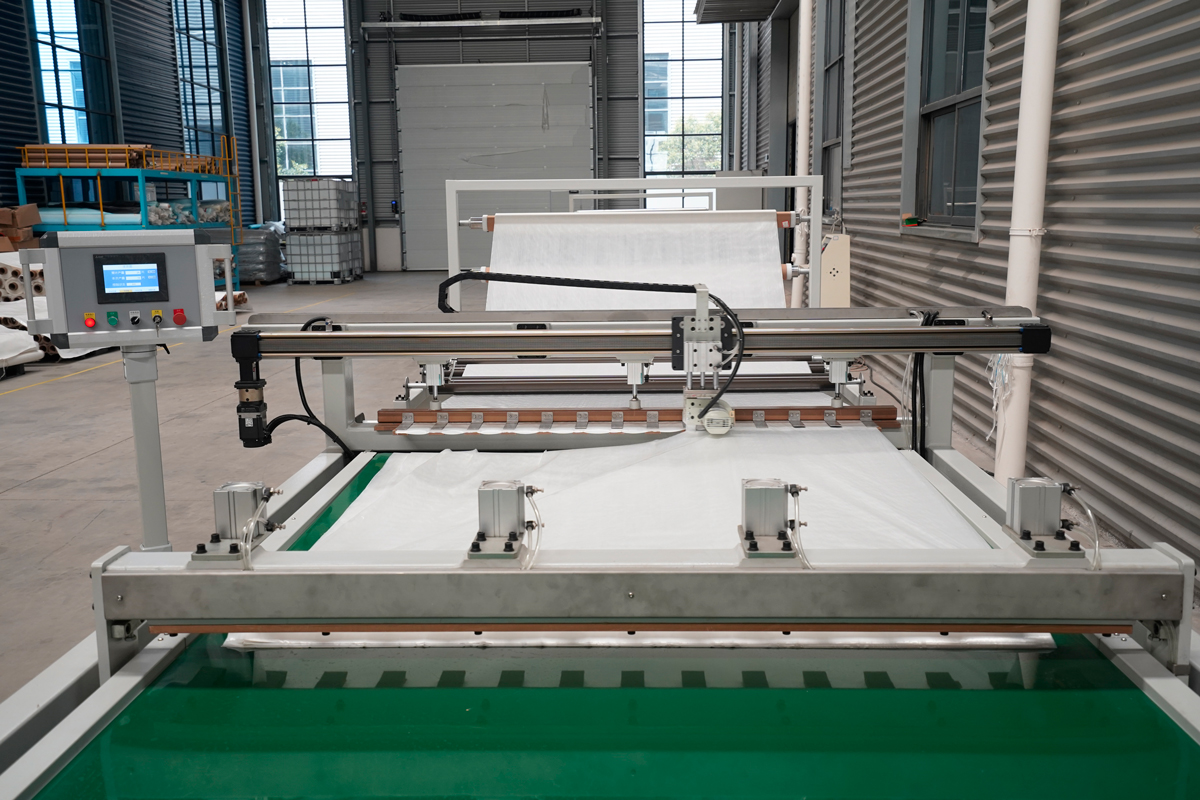 Automatic Cutting Machine