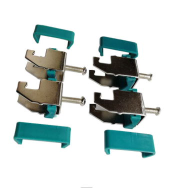 Electrician pipe clamp