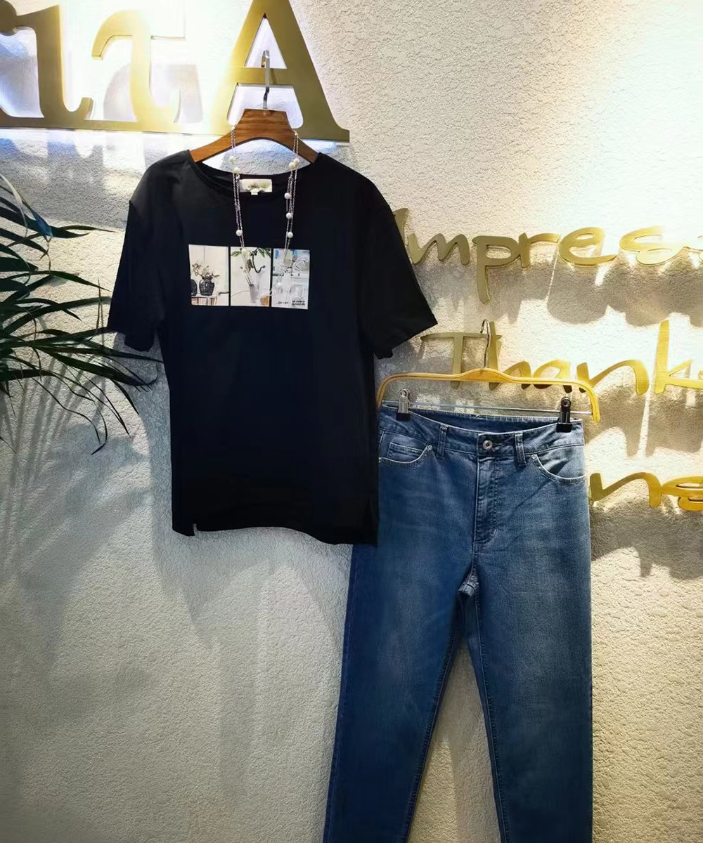 T-shirt