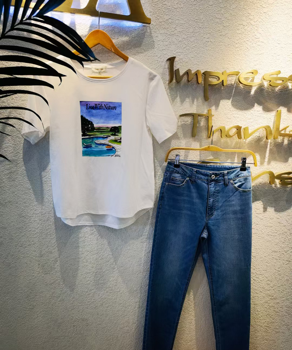T-shirt