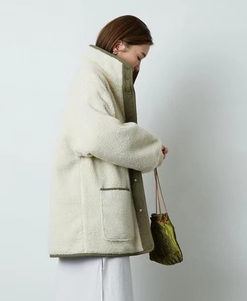 Army green plush coat