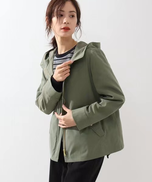 Hooded jacket