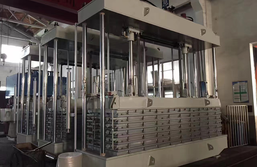 Second-stage Foaming Press