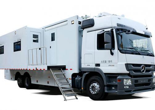 Communication Command Vehicle