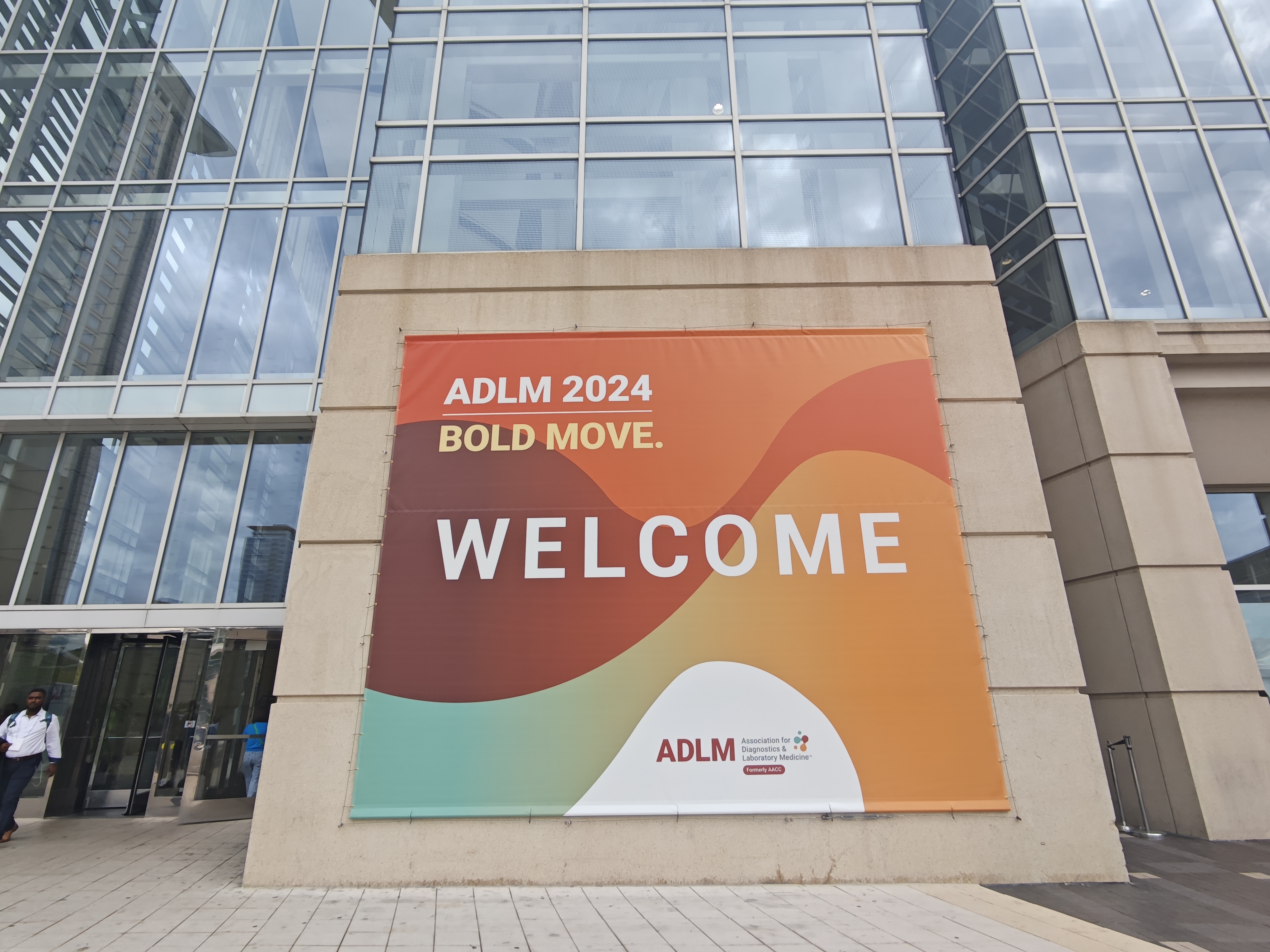 Mantacc Innovation Sparks Potential Partnership at ADLM 2024