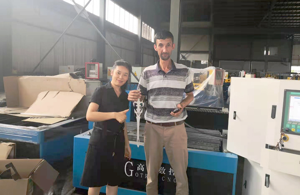 Kazakhstan customer visiting our factory