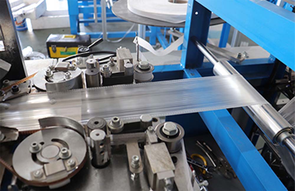 Plastic Steering Wheel Cover Making Machine