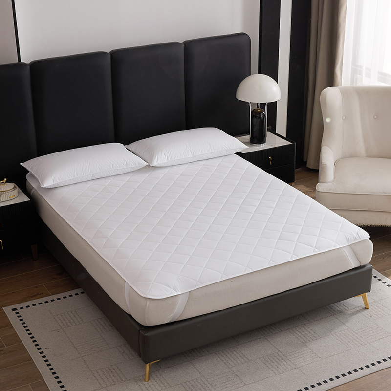 Hot Wholesale Quilted Mattress Pad With Elastic Band