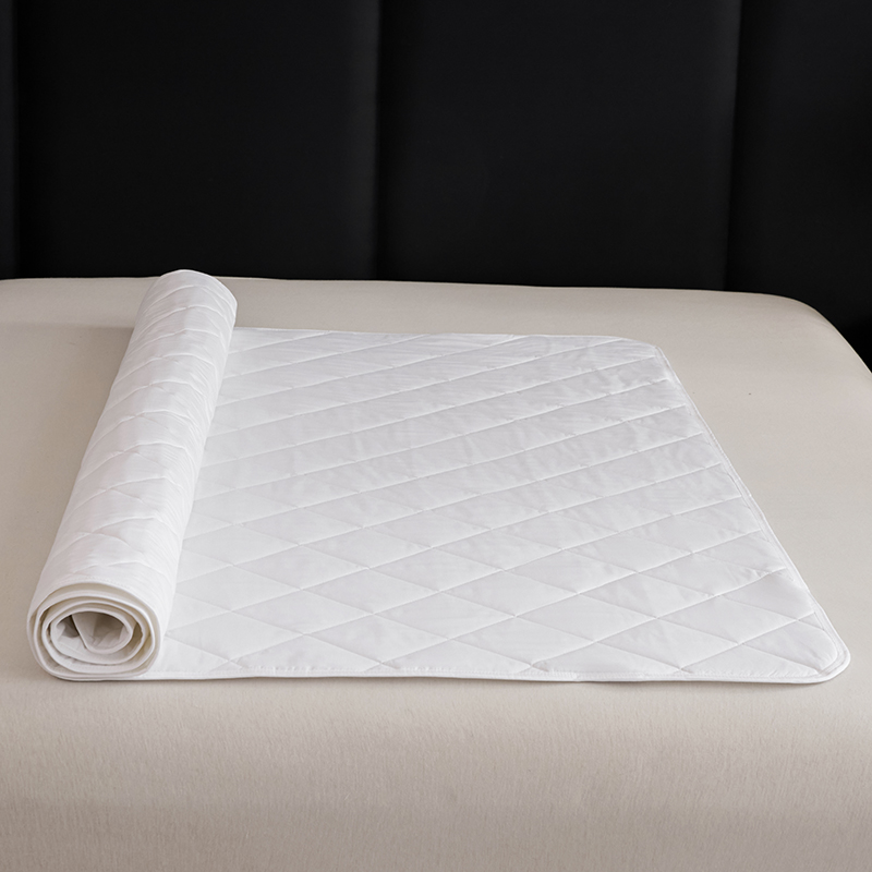 Hot Wholesale Quilted Mattress Pad With Elastic Band