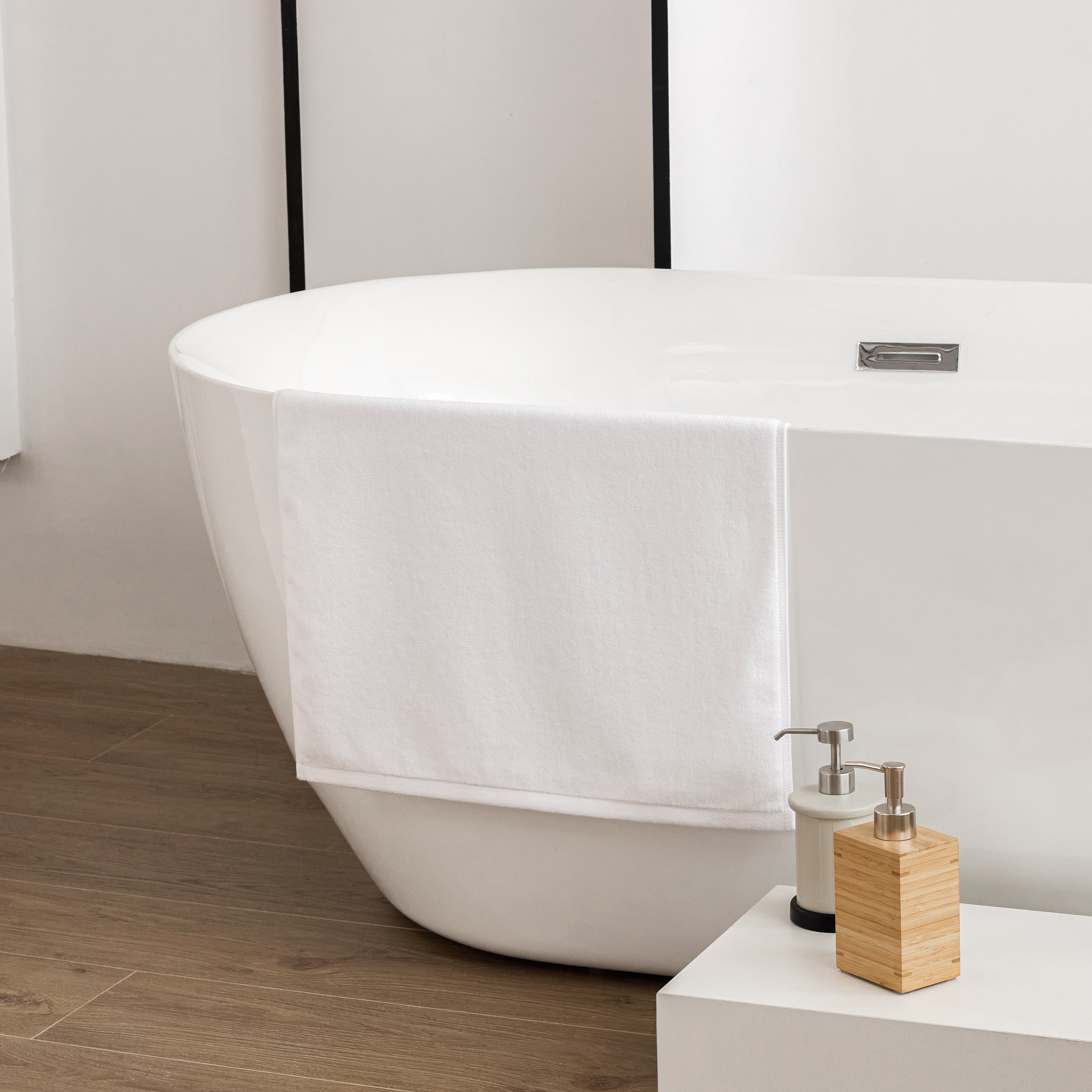 Lihaoju 100%Cotton GSM 861 Bath Mat